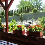 Гостьовий будинок Erika Vendeghaz 3*
