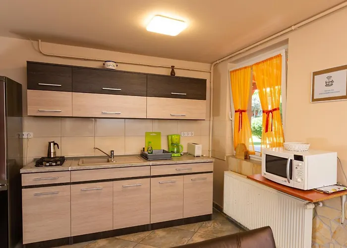 Gasthuis Erika Vendeghaz 3*